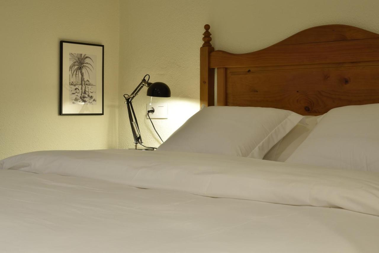 Hostal Can Maret Vilademuls Dış mekan fotoğraf