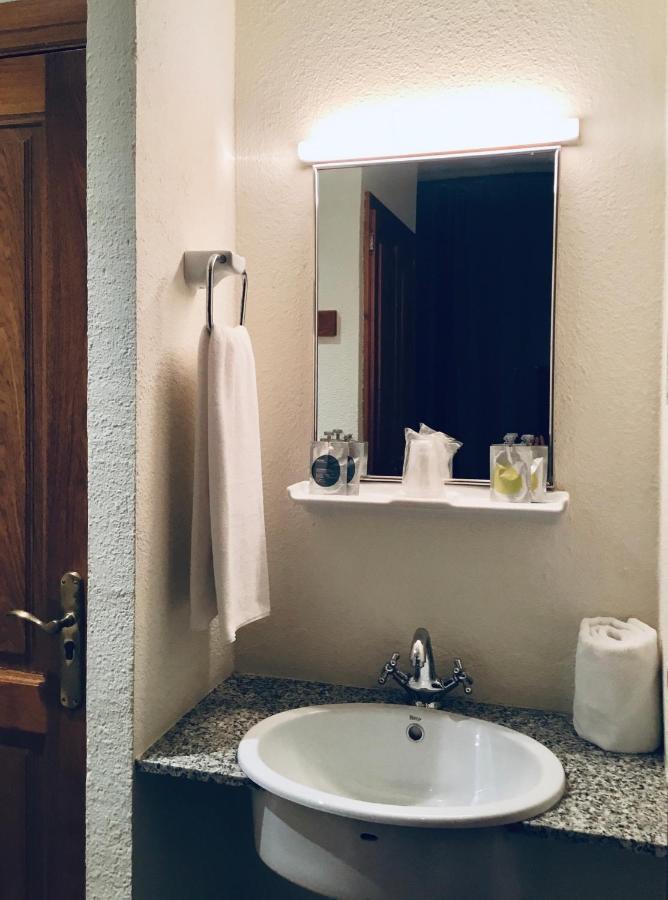 Hostal Can Maret Vilademuls Dış mekan fotoğraf